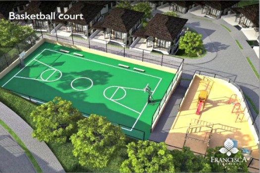 francesca-basketballcourt